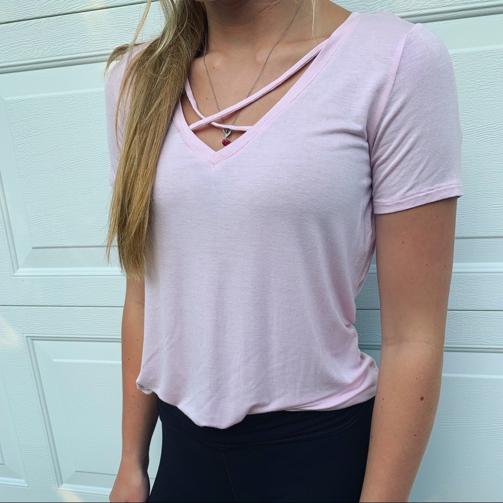 Criss-cross v neck